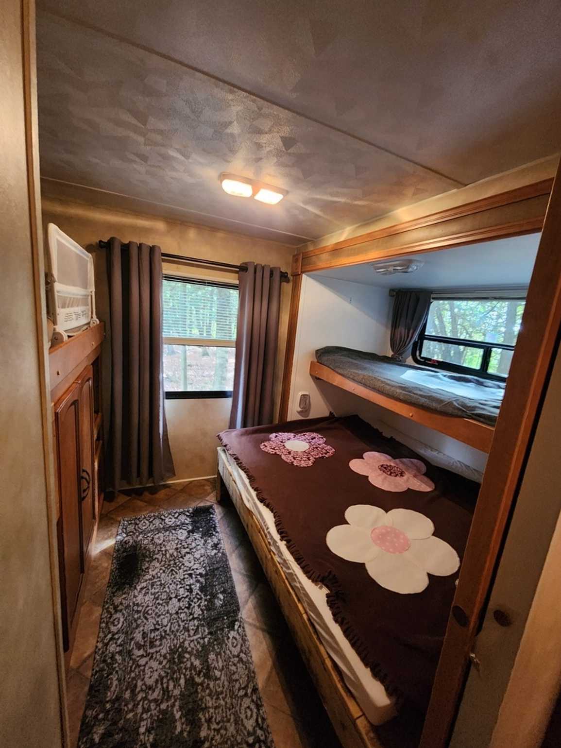 cedars-travel-trailer-3 cedars-travel-trailer-3