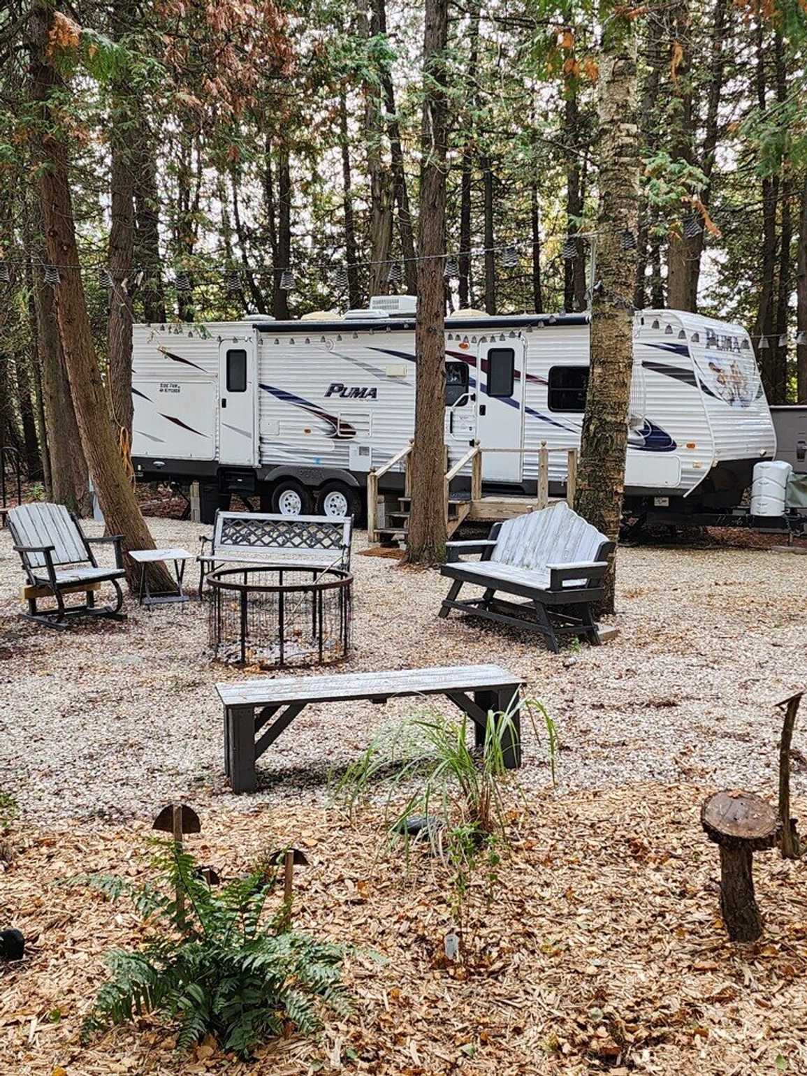 cedars-travel-trailer-5 cedars-travel-trailer-5