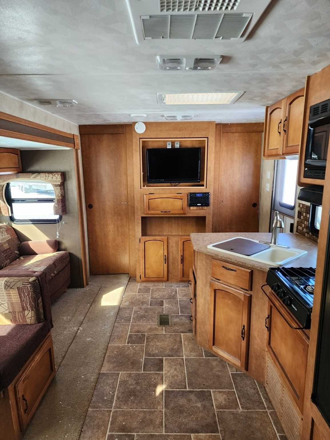 parkside-travel-trailer-5 parkside-travel-trailer-5