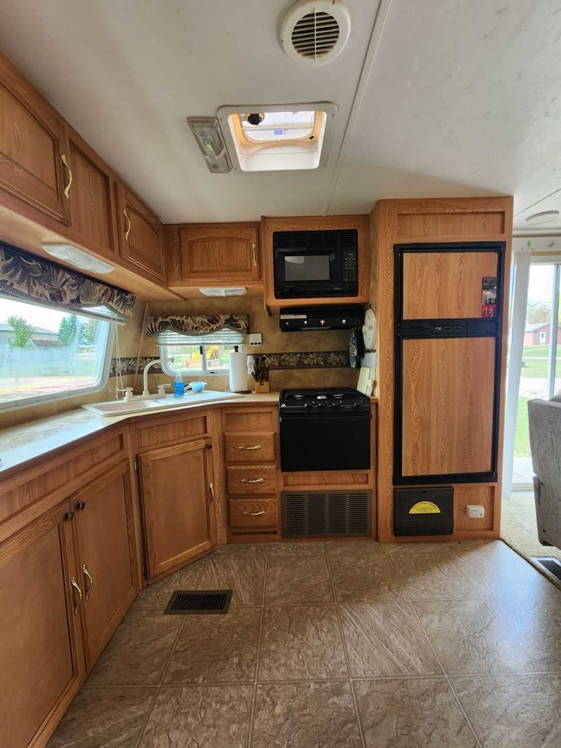 pines-travel-trailer-2 pines-travel-trailer-2